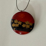 ペンダント　丸春慶桜蒔絵/飛騨工芸セレクション